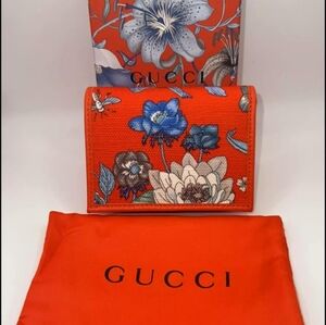 Brand New, Limited Edition Gucci Floral Wallet